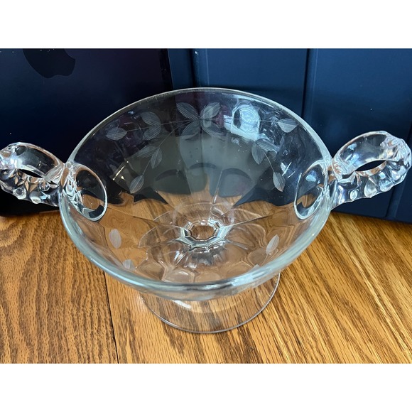 Double Handled Etched Pressed Glass Compote Candy Dish - Picture 4 of 9